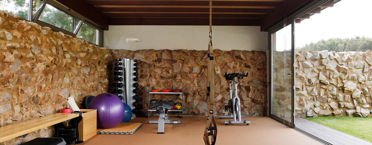 como instalar espelho em academia residencial