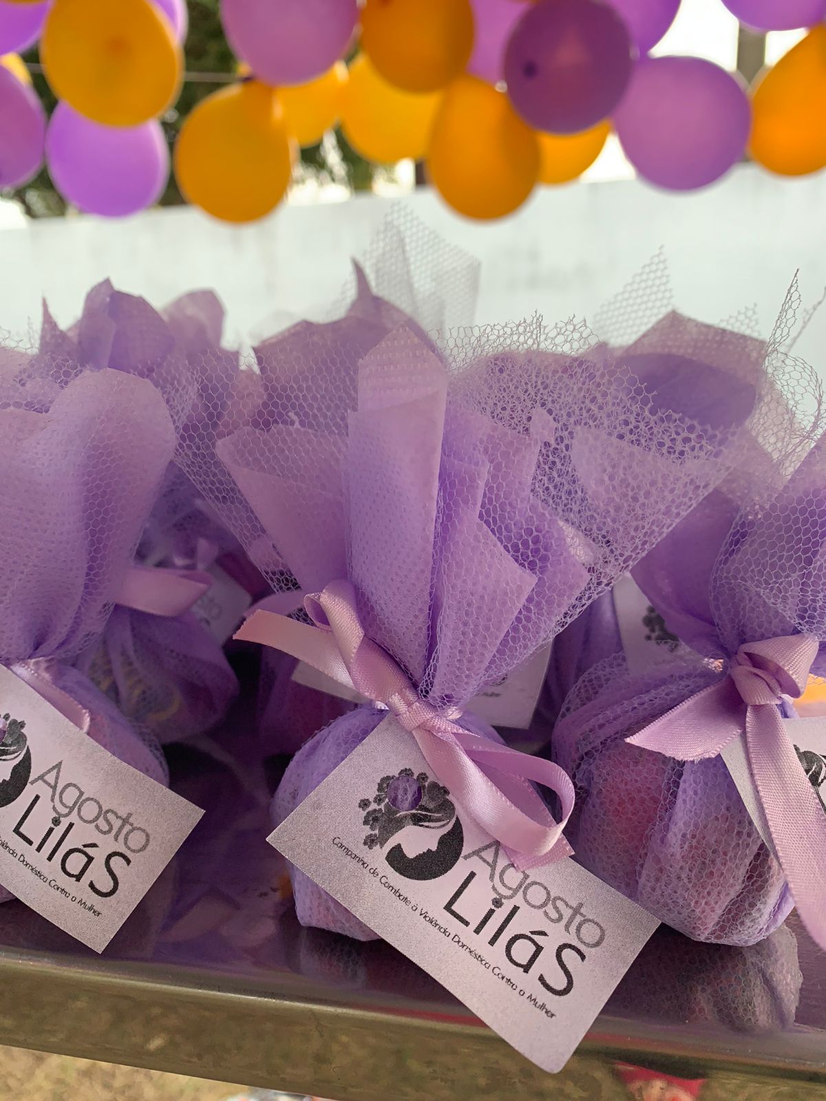 agosto lilas decoração