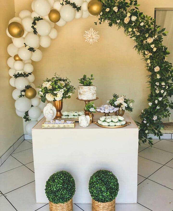 arco de flores para decoração