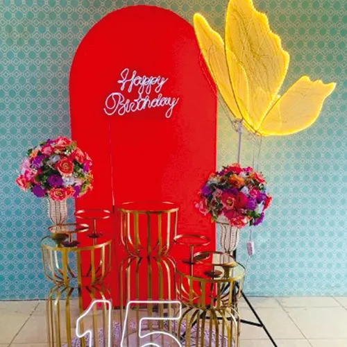 5 ideias de títulos:
1. Arco Romano: O Guia Completo para Decoração de Interiores e Eventos
2. Transforme seu Espaço: Como Usar Arcos Romanos na Decoração
3. Painel Romano: A Tendência que Vai Elevar suas Festas
4. Do Clássico ao Moderno: A Versatilidade do Arco Romano na Arquitetura
5. Onde Encontrar e Como Escolher o Arco Romano Ideal para seu Projeto