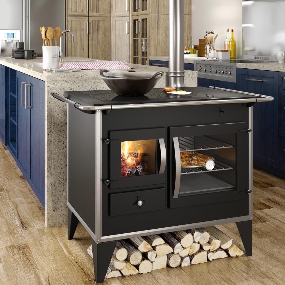 cozinha gourmet moderna com fogão a lenha