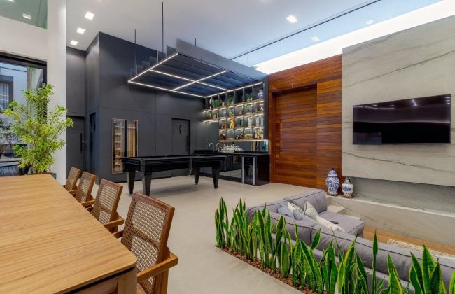 área gourmet pequena com sala de jogos