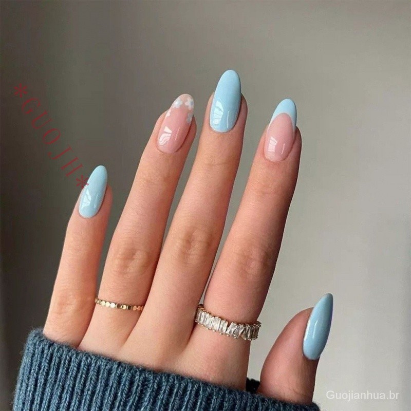 como fazer unha em gel azul marinho