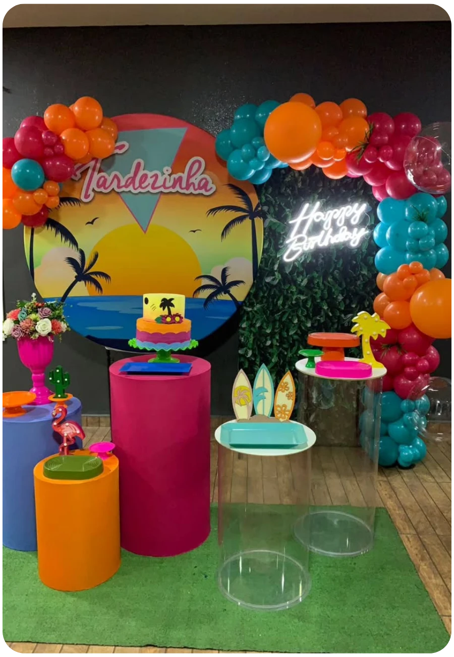 ideias criativas de balões para festa na piscina