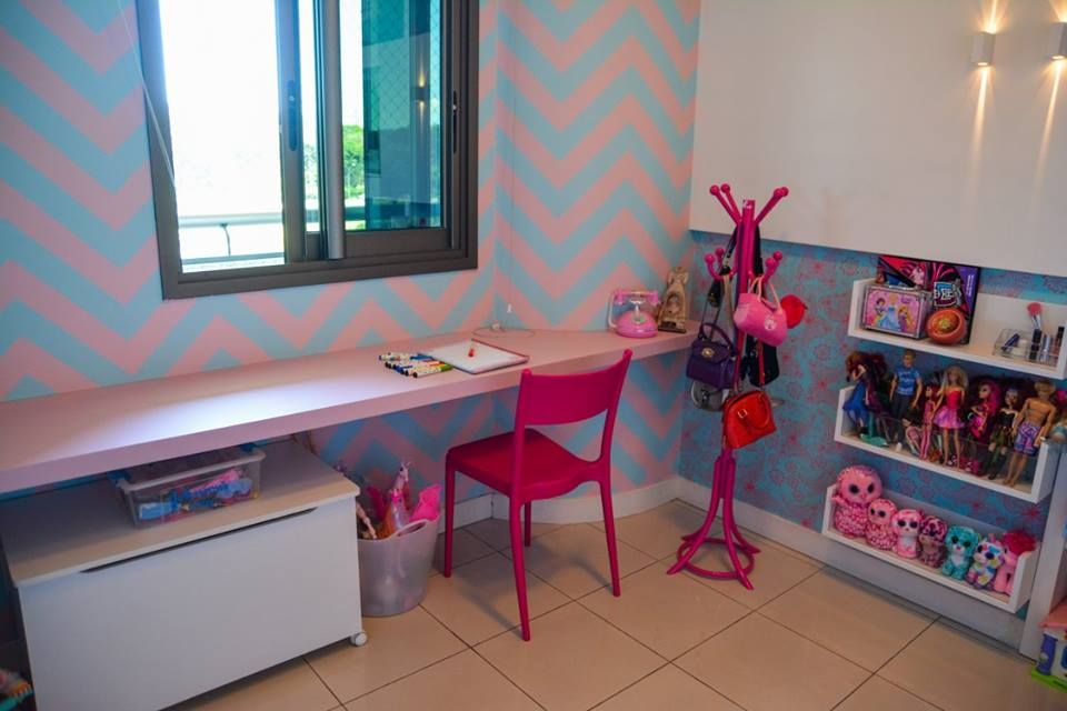 bancada infantil com iluminação LED