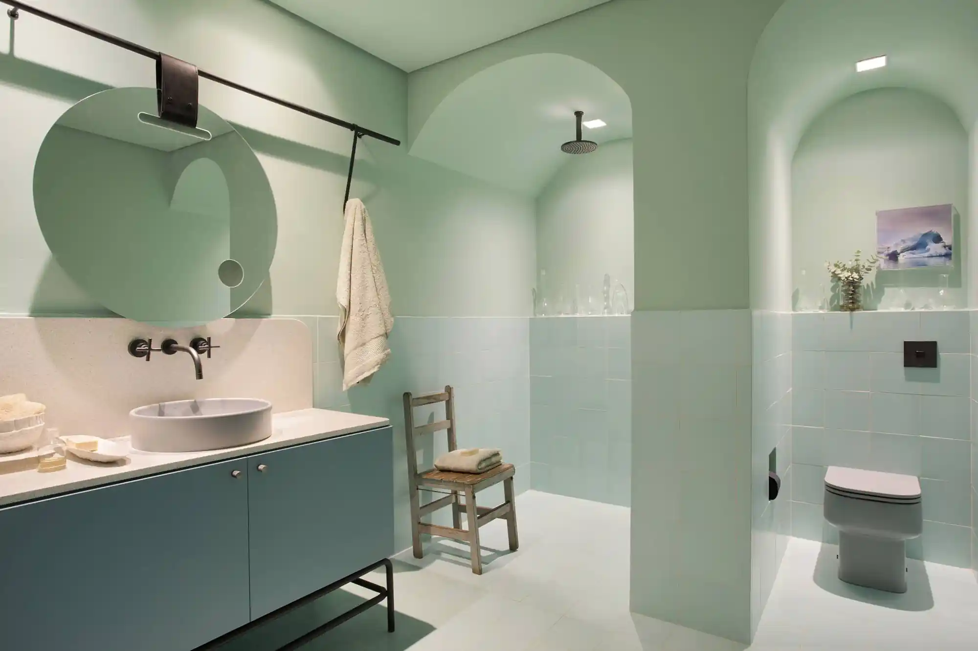 Guia Completo de Revestimentos Coloridos para Banheiros