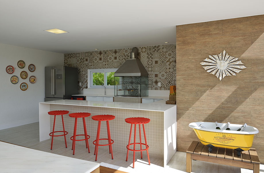 Puffs e banquetas estofadas: Versatilidade e aconchego para todos os ambientes