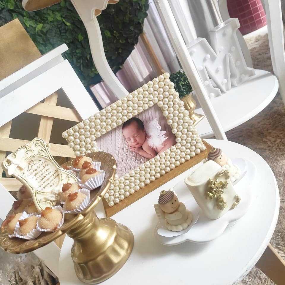 quanto custa decoração batizado menina simples