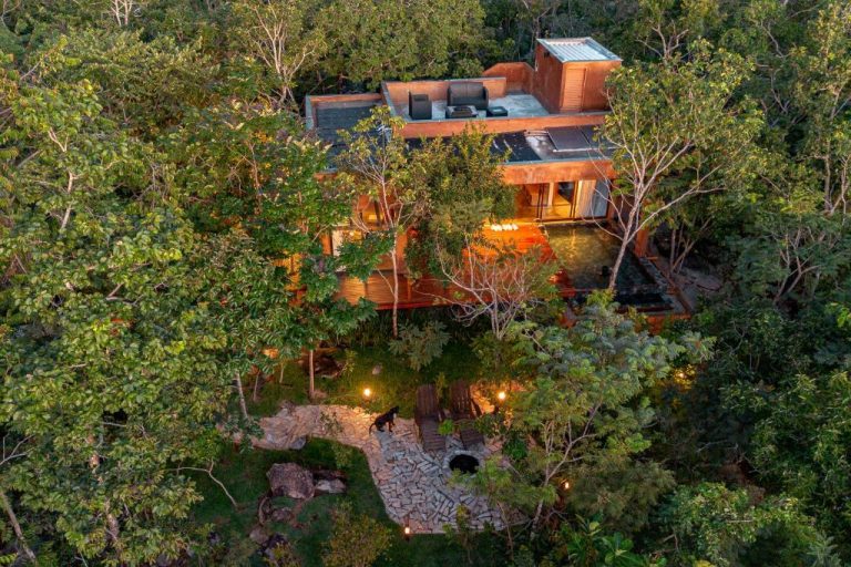 cabana suspensa arquitetura
