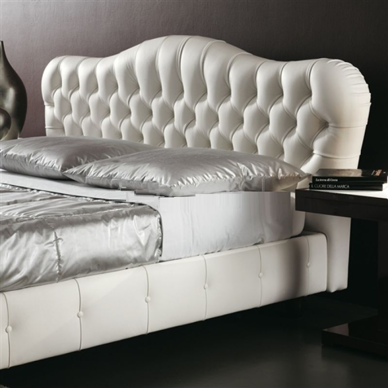 cabeceira com formas orgânicas