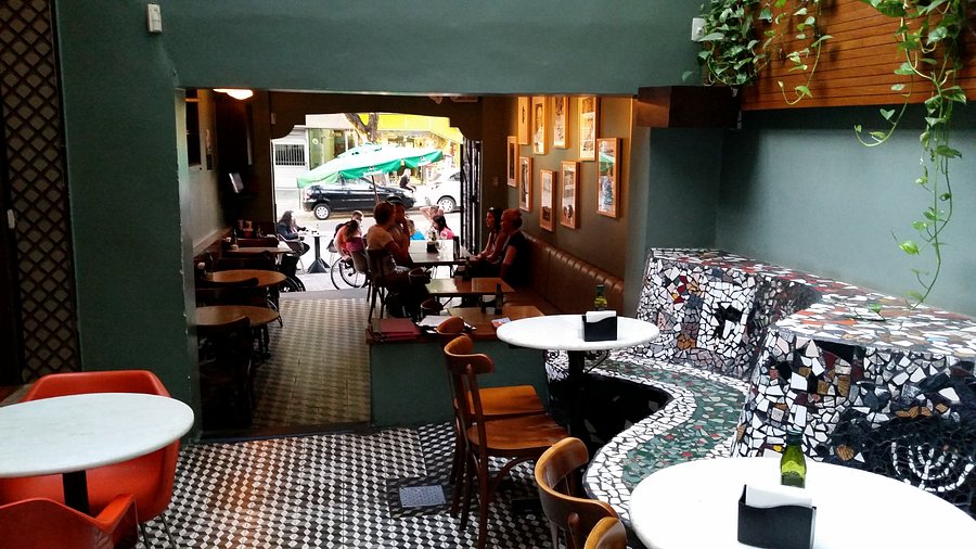 café com letras vs outros cafés culturais