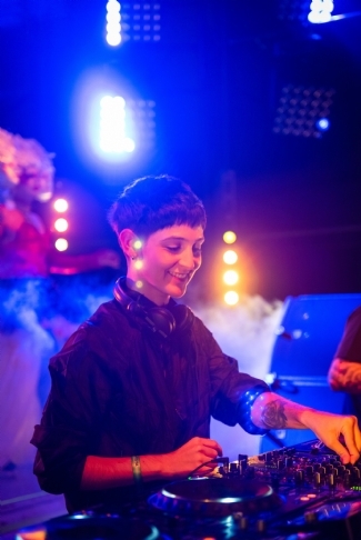 café com letras vs outros cafés culturais