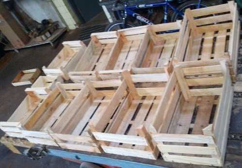 ideias de decoração com caixas de frutas de madeira