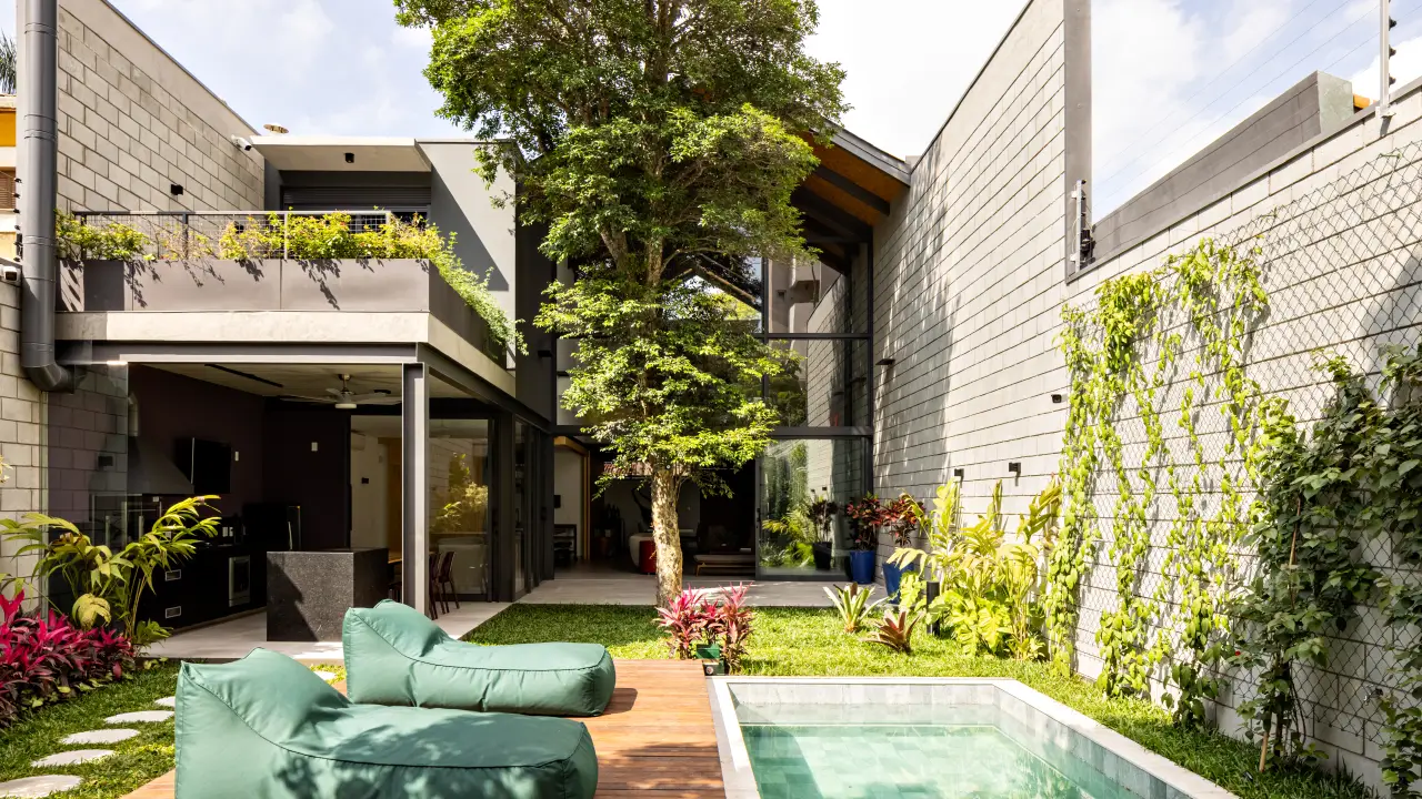 casa em terreno estreito 4 metros