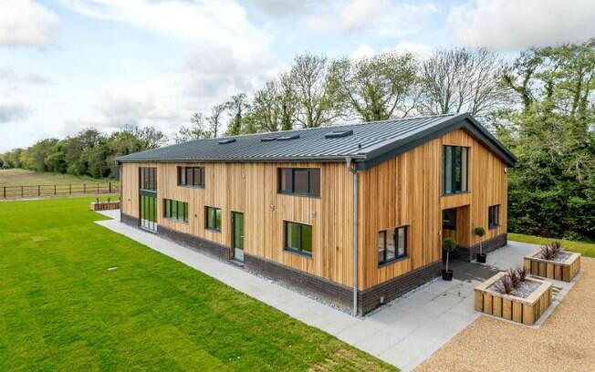 construção casa galpão metálica