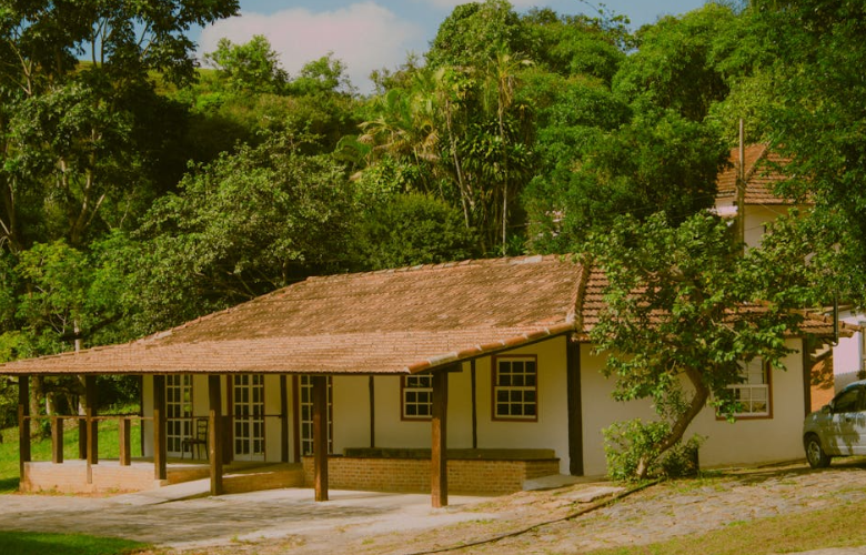 casas com alpendre para chácara