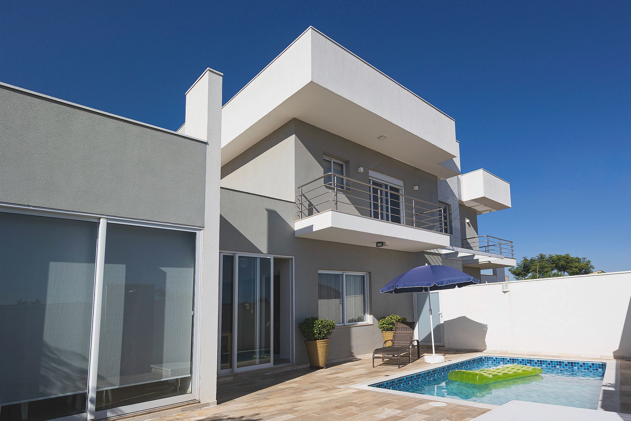 telhado borboleta para casas pequenas