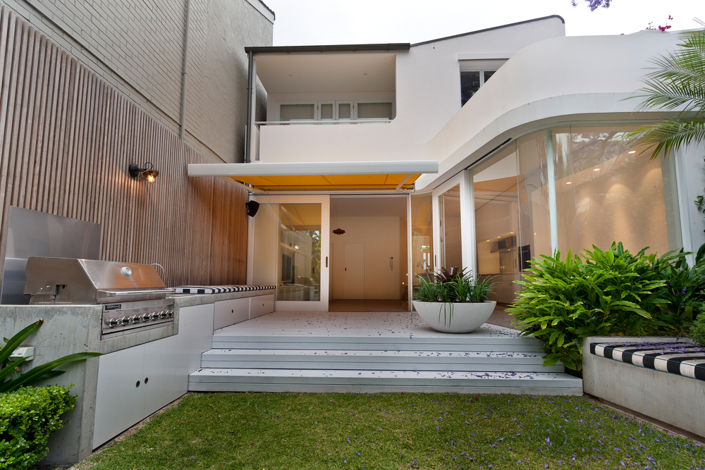 casa simples com varanda vs casa sem varanda qual escolher