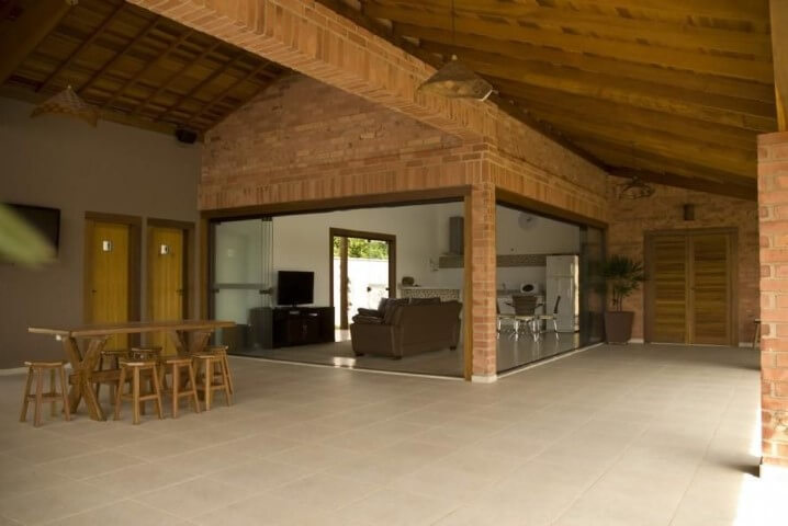 casa simples com varanda vs casa sem varanda qual escolher