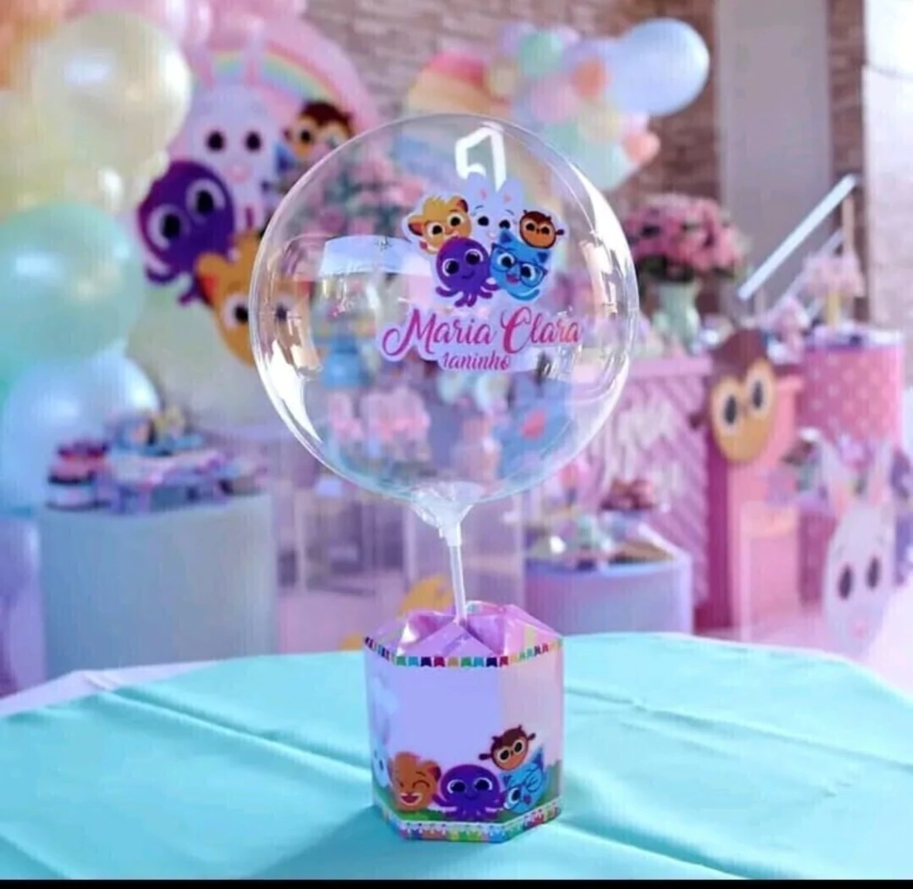 centro de mesa com balão para casamento