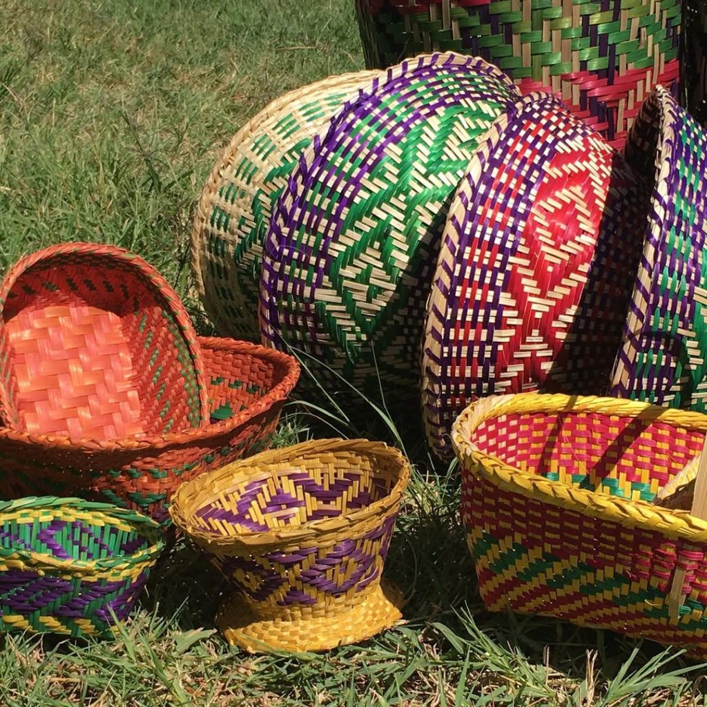 cesto de palha para decoração grande