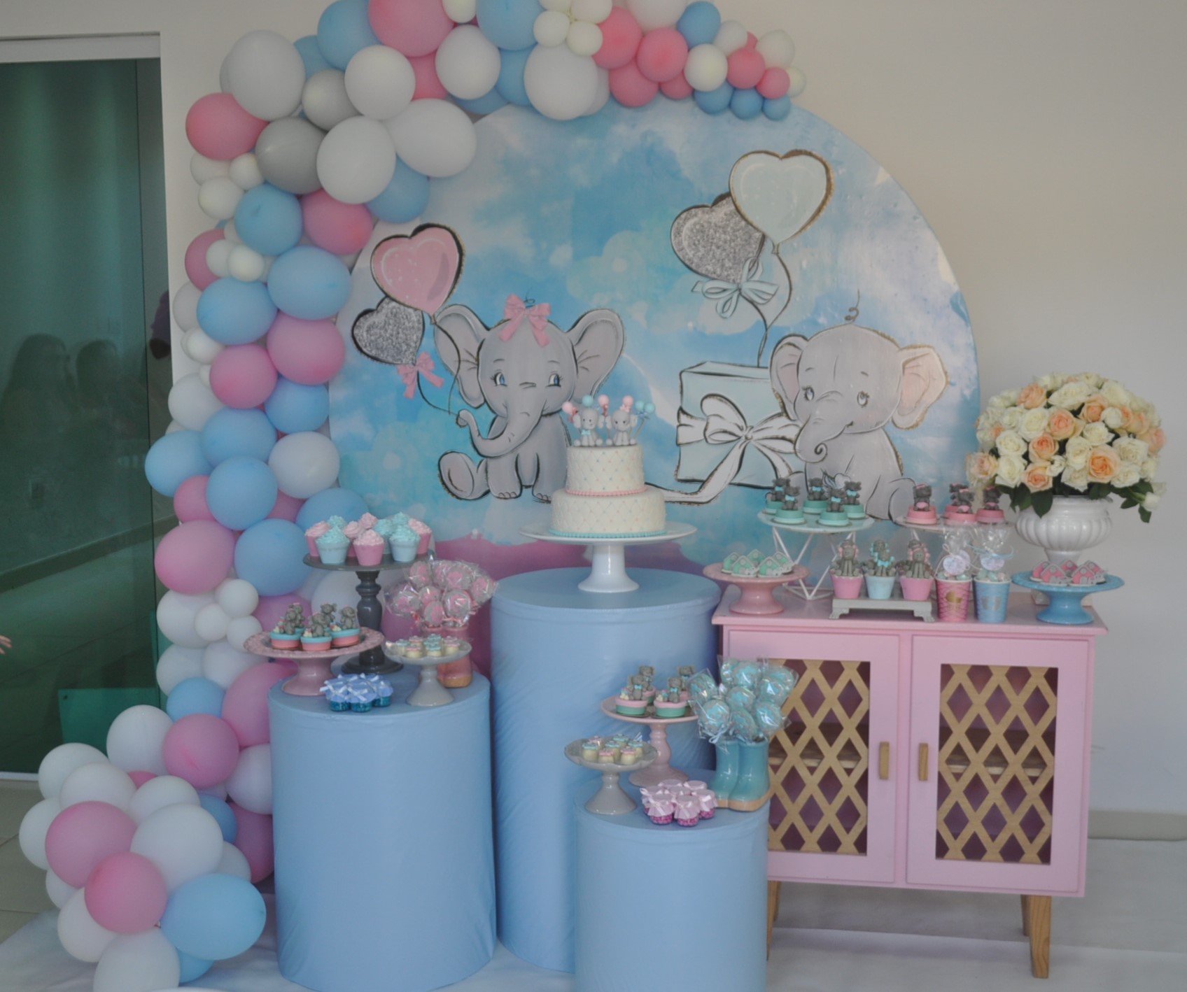 Decoração de Chá Revelação Boho Chic: Tendências e Dicas