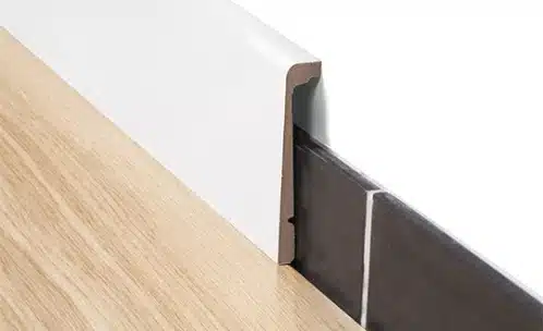 cortar rodapé para canto