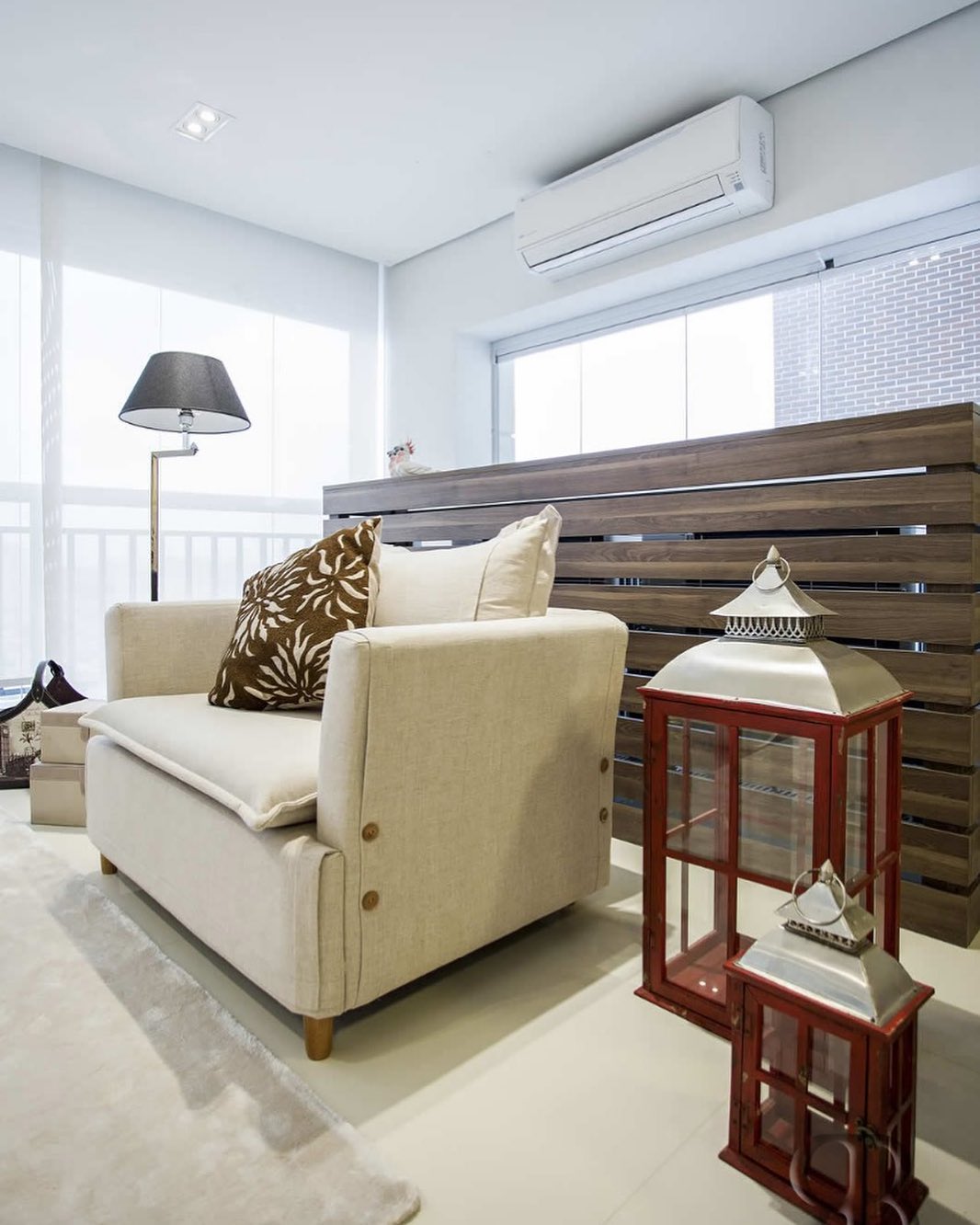 Guia Completo: Materiais Ideais para Marcenaria Ripada em Projetos de AC