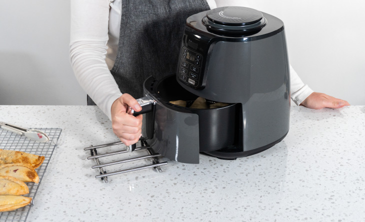 Cura do Antiaderente da Airfryer: Como Fazer para Durar Mais?