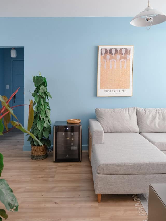 combinações de roupas com a cor azul bebê