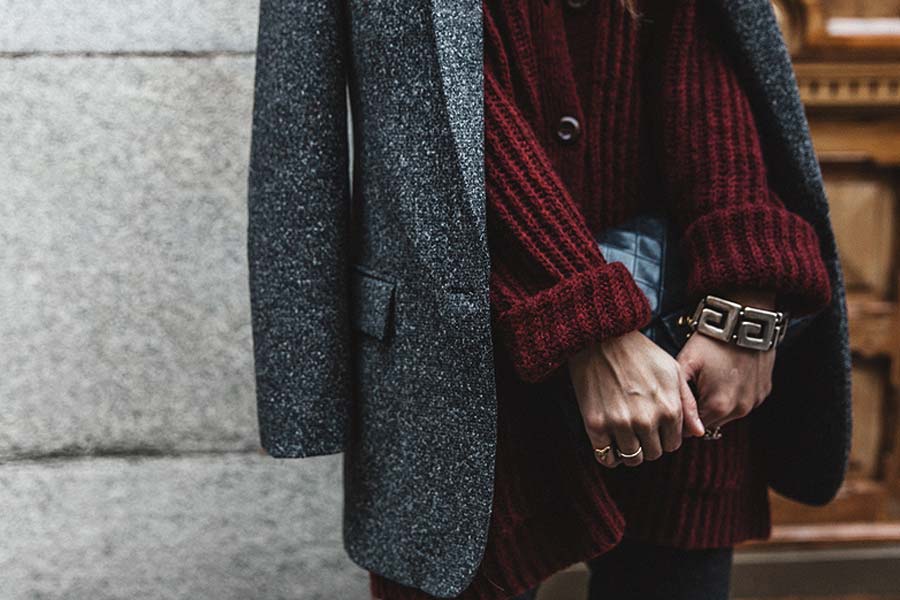 quanto custa pintar parede de bordô