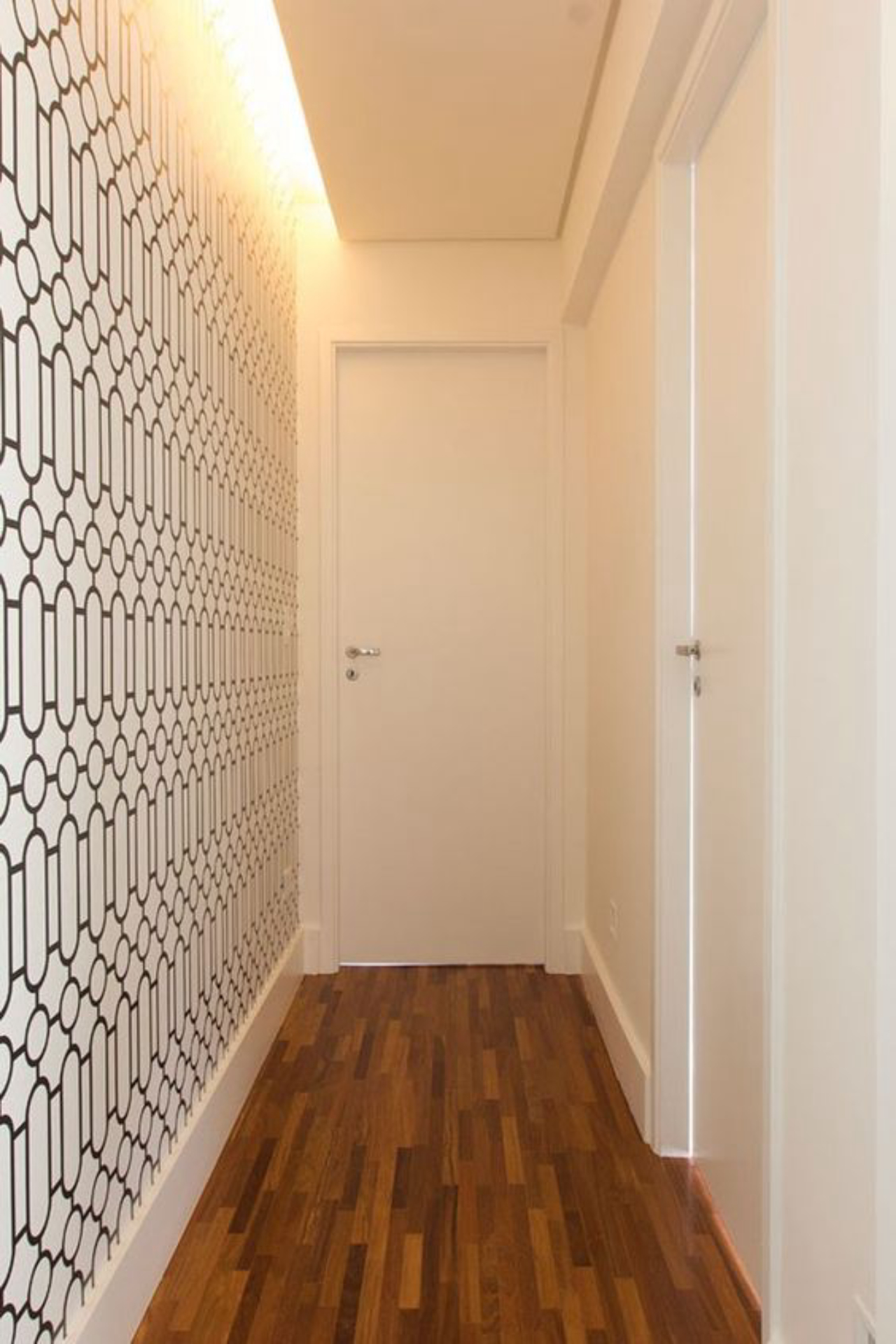 corredor de casa simples