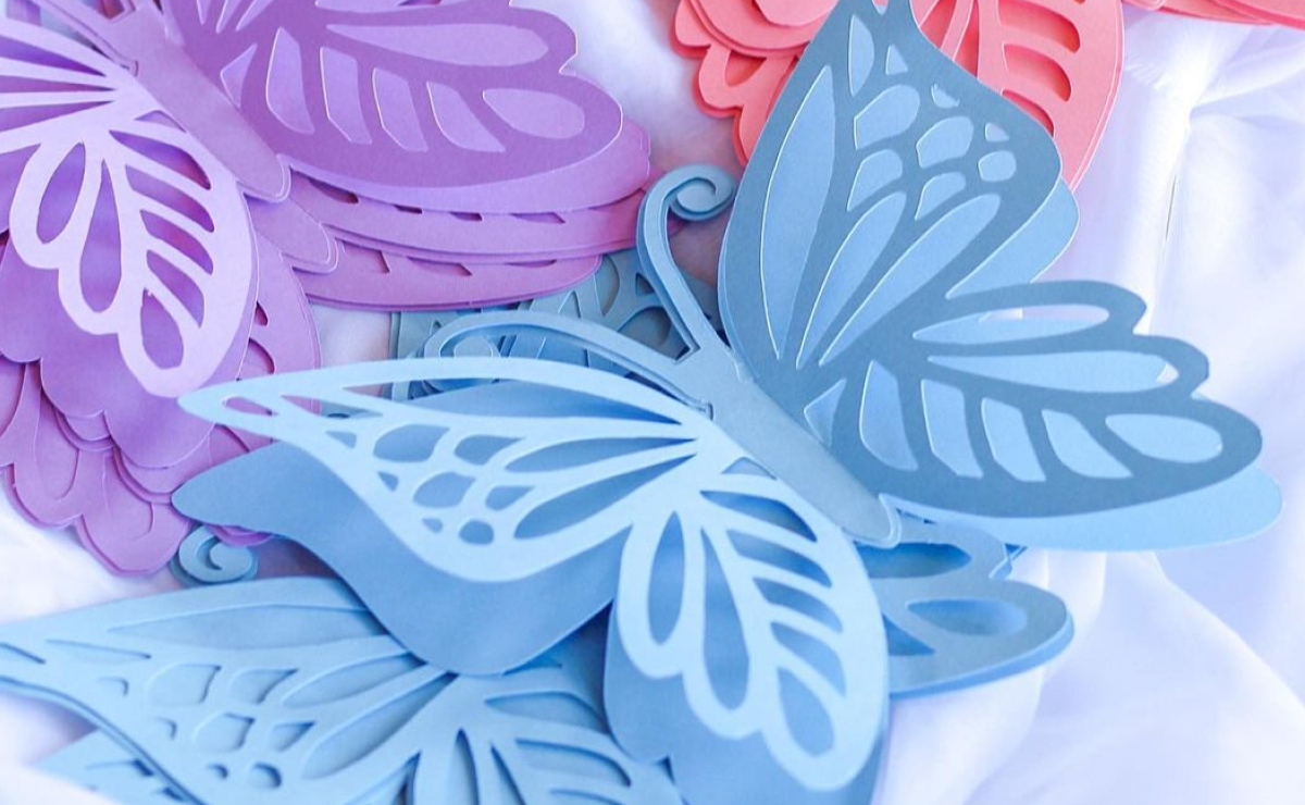 como fazer cortina de borboleta de papel passo a passo