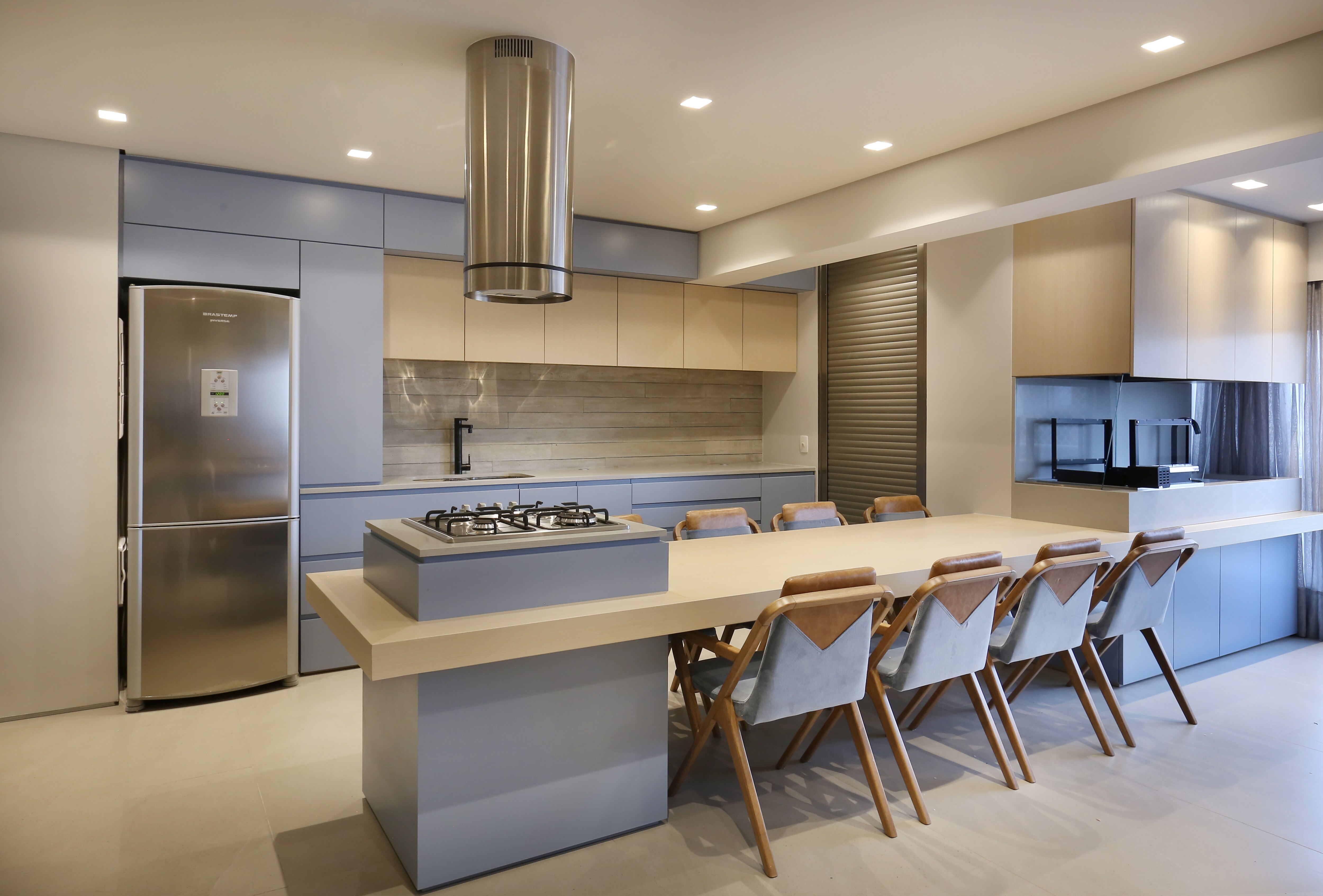 Ilha de cozinha para refeições rápidas