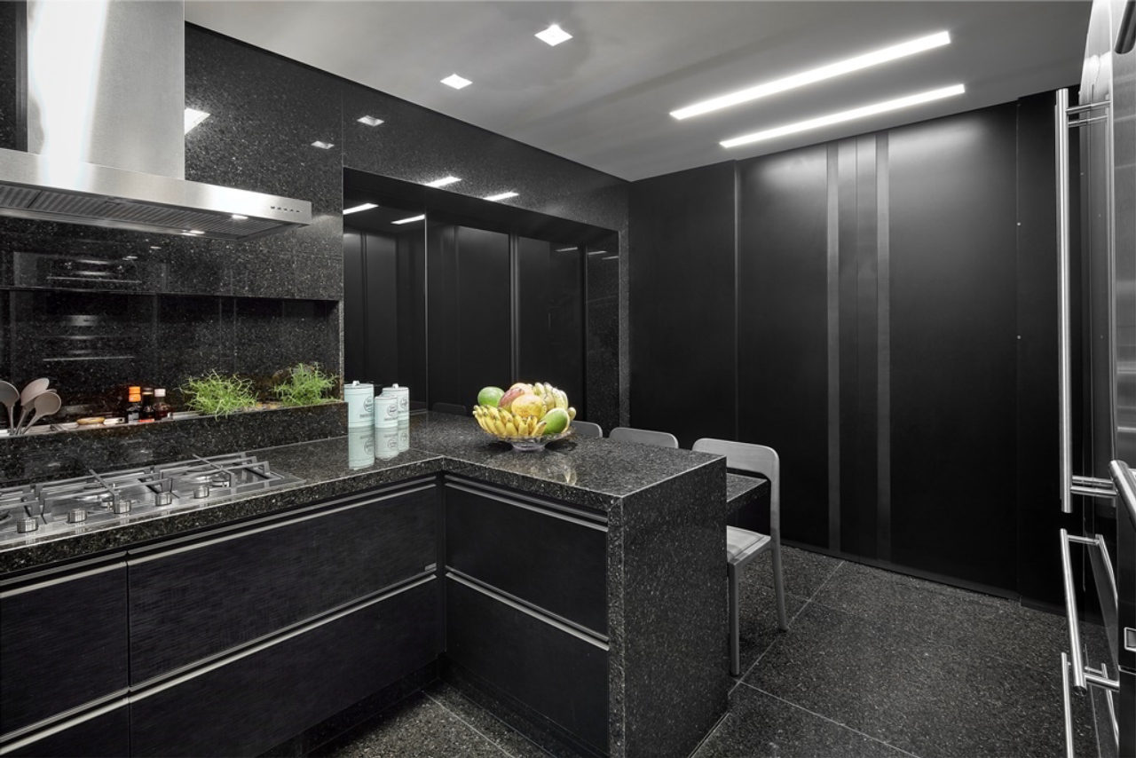 5 Ideias de Cozinhas Pretas e Cobre para Inspirar