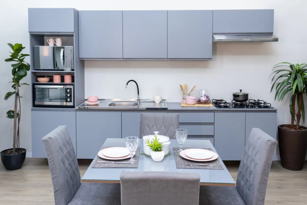 mesa redonda vs retangular para cozinha