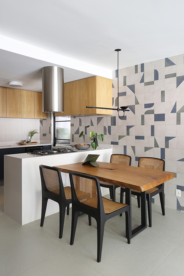 erros comuns ao escolher mesa de jantar para cozinha