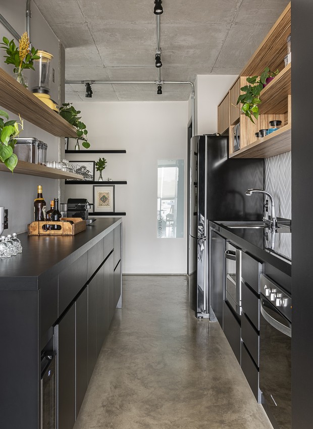 quanto custa reformar cozinha escura