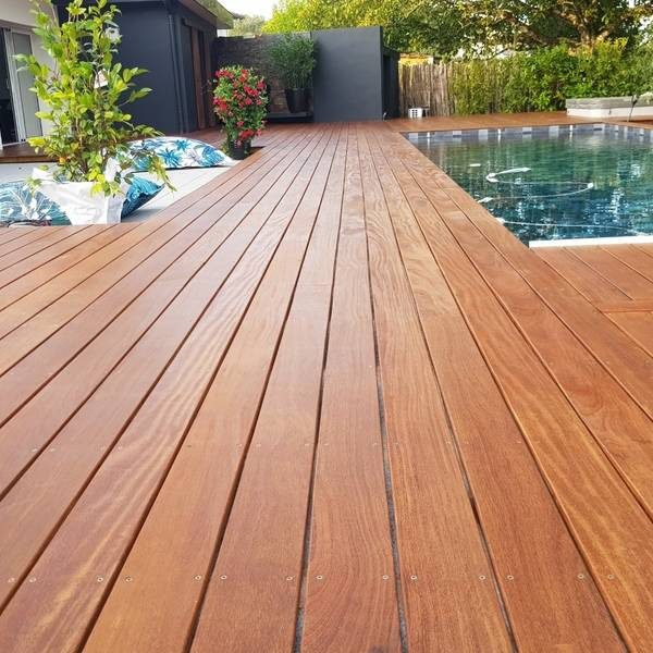Deck de Cumaru Champagne