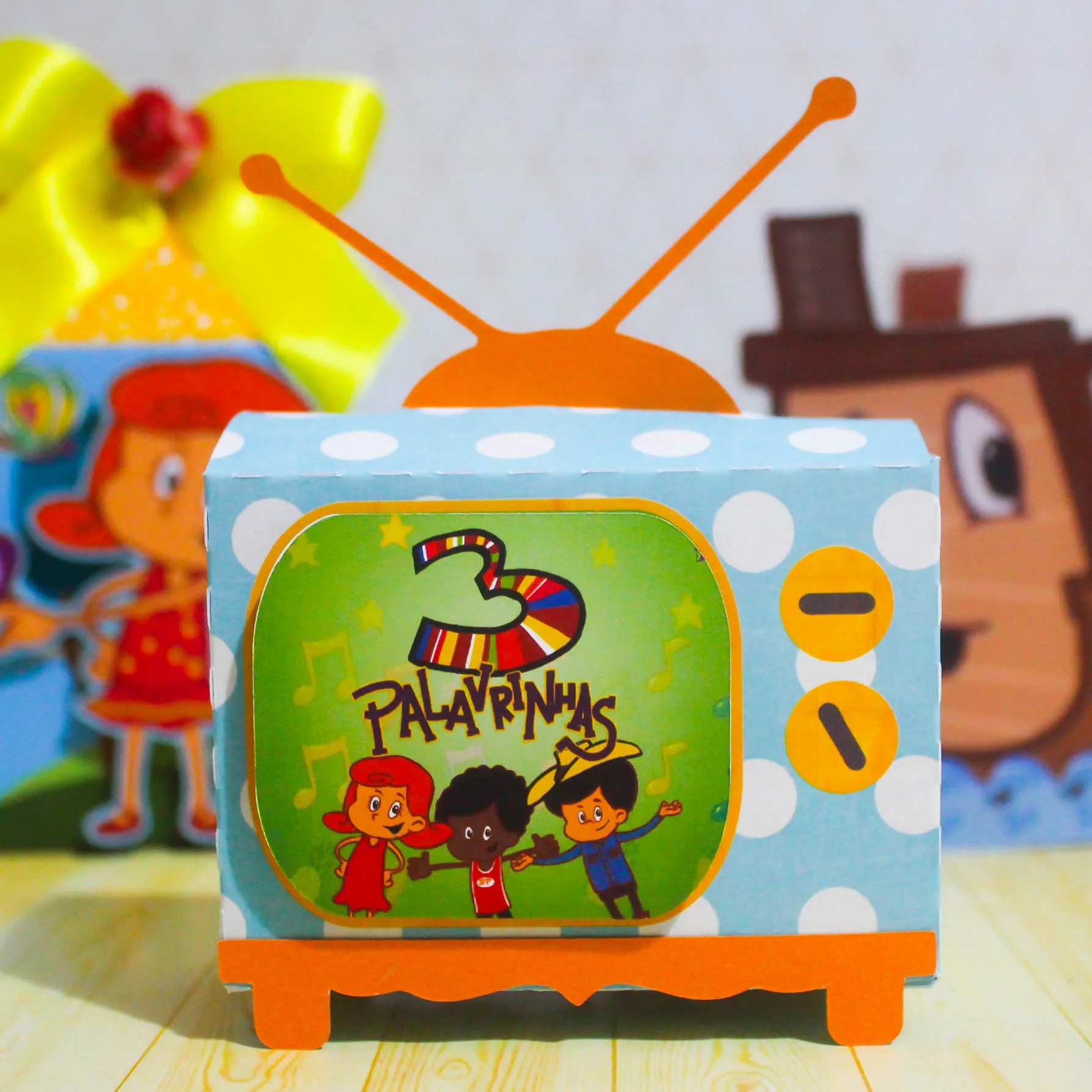 Inspirações de Painéis e Balões para uma Festa 3 Palavrinhas Inesquecível