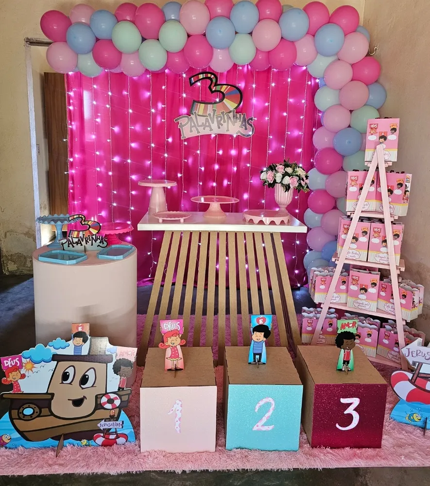 decoração 3 palavrinhas rosa