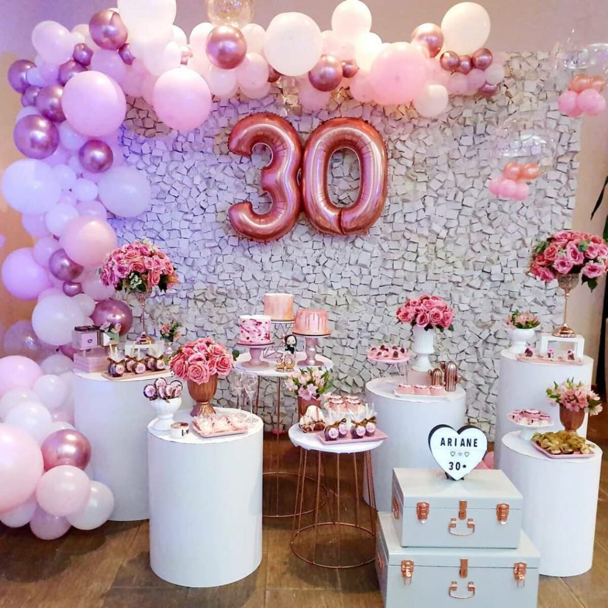 orçamento decoração festa 30 anos com 200 reais