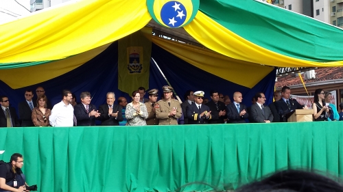 decoracao palco 7 setembro barata