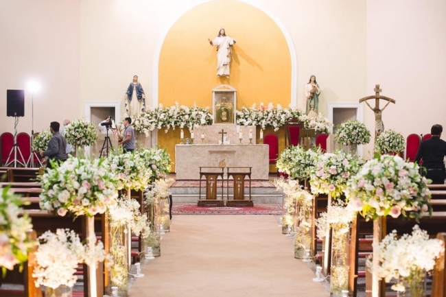 erros comuns decoração altar igreja católica evitar