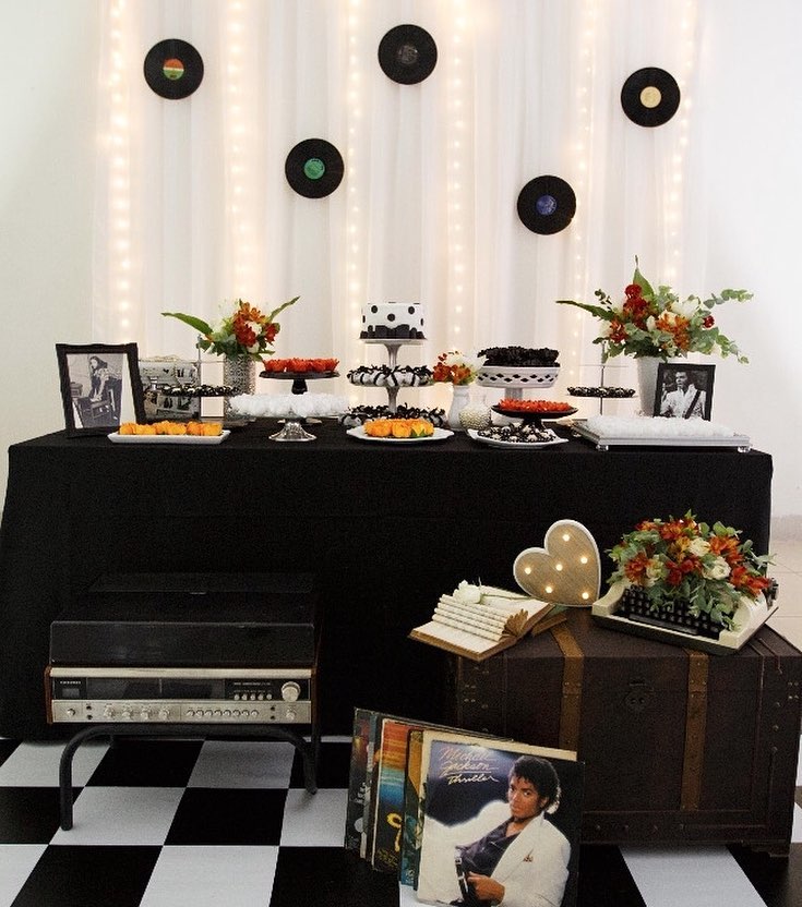 Transforme Sua Cozinha ou Sala com o Charme Retrô dos Anos 60