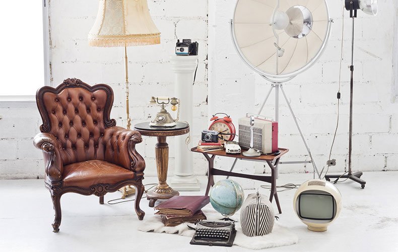 onde comprar móveis antigos baratos