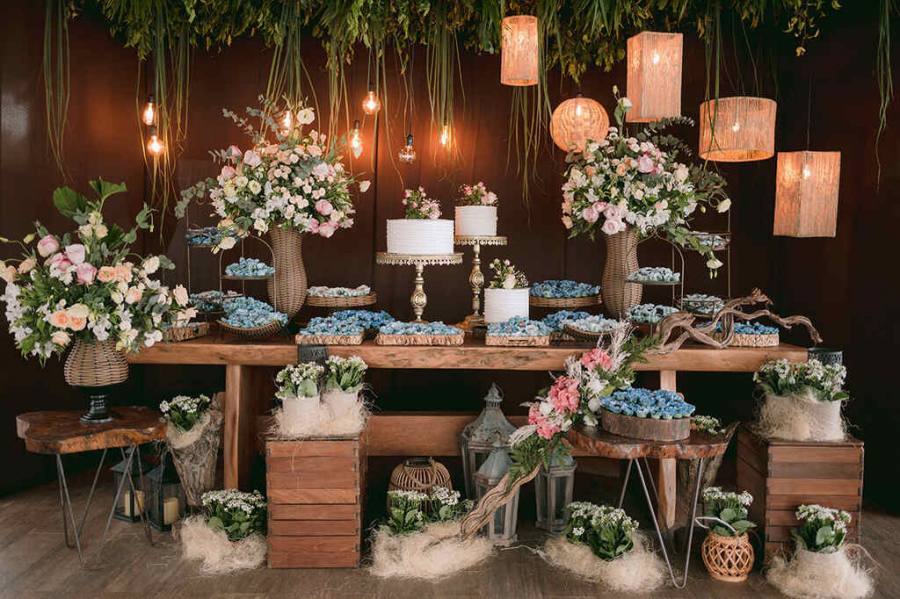ideias de decoração azul escuro para sala de estar