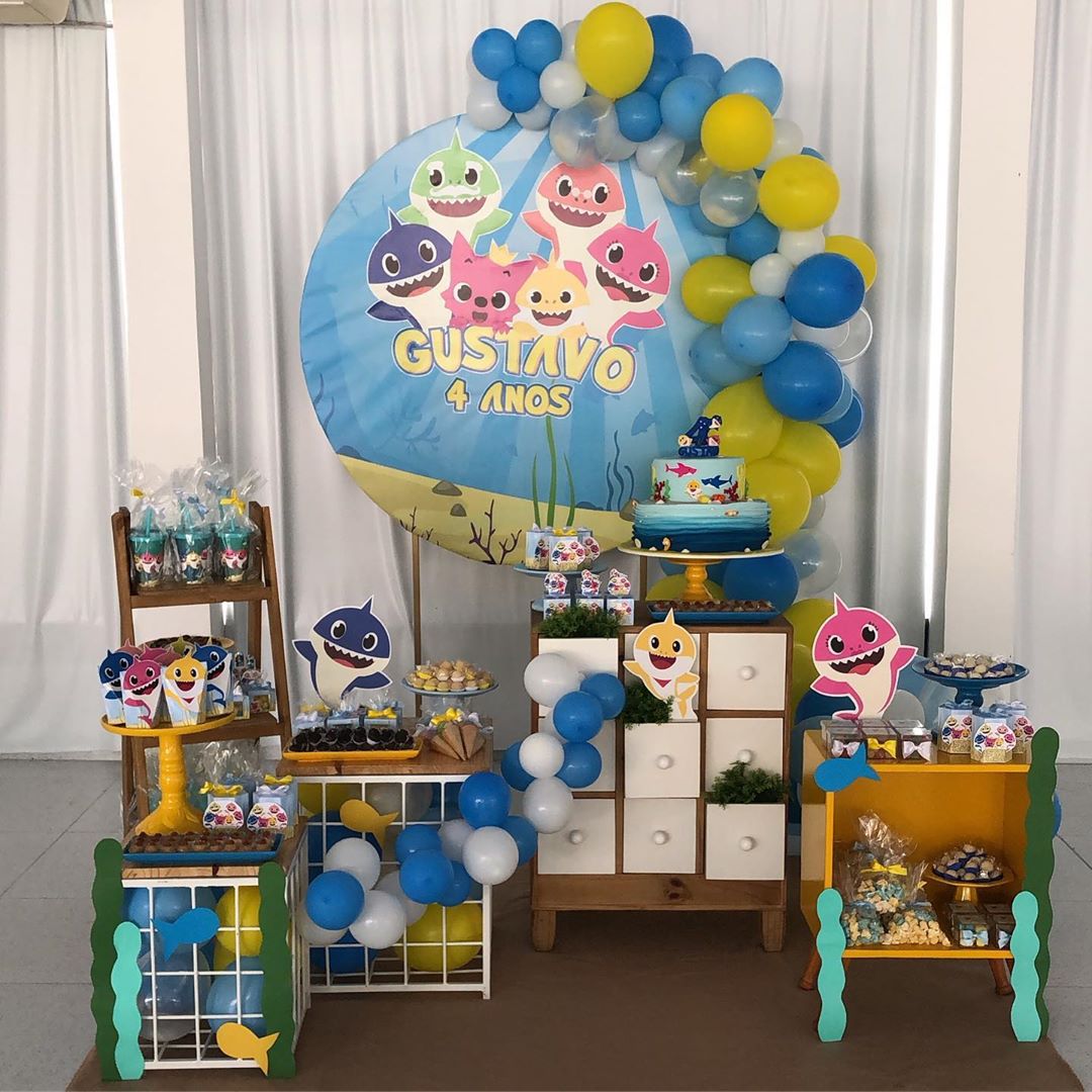 como fazer arco balões desconstruído baby shark azul