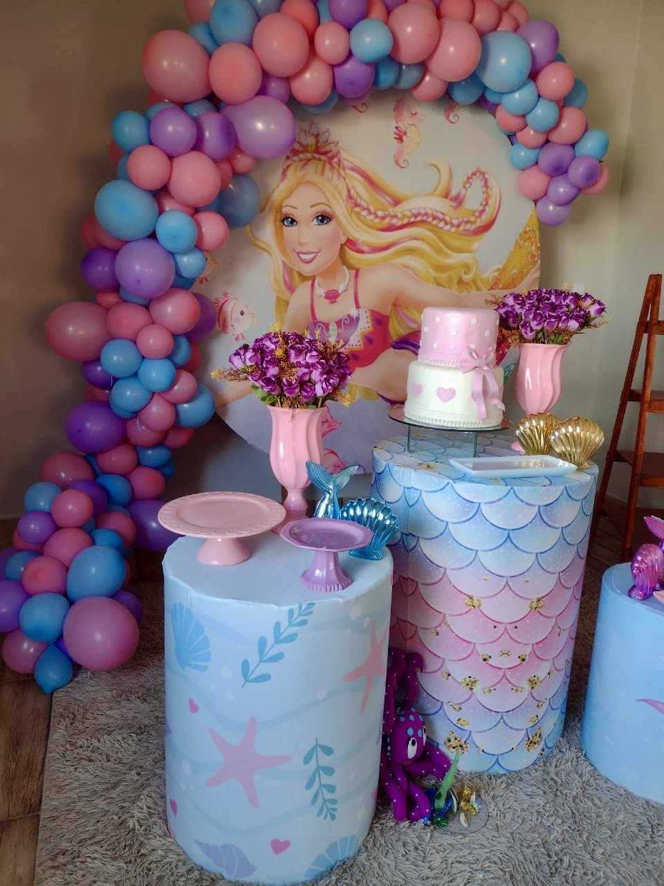 Transforme seu Quarto: Ideias de Decoração Barbiecore para Interiores Modernos