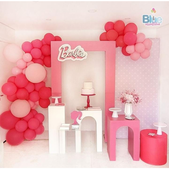 Guia Completo: Cores e Materiais Essenciais para sua Festa Barbiecore